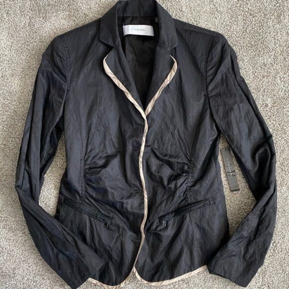 Tahari Jackets & Blazers - Tahari LS Black Metallic Blazer Jacket Size 8 NWT